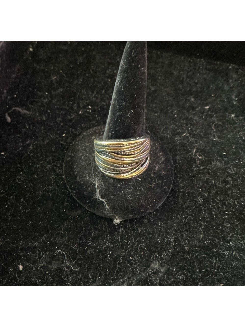 Vintage Two Tone Criss Cross Ring